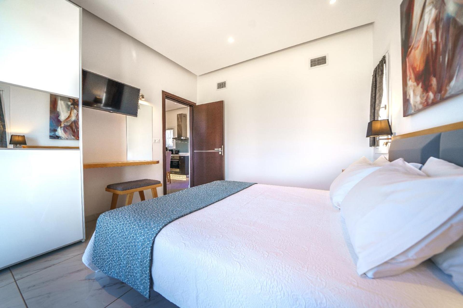 Elysian Suites Hersonissos  Eksteriør billede